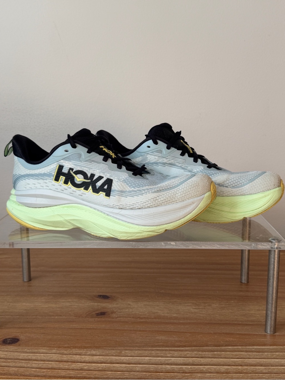 Hoka Skyflow Men’s Running Shoes Sz 7.5